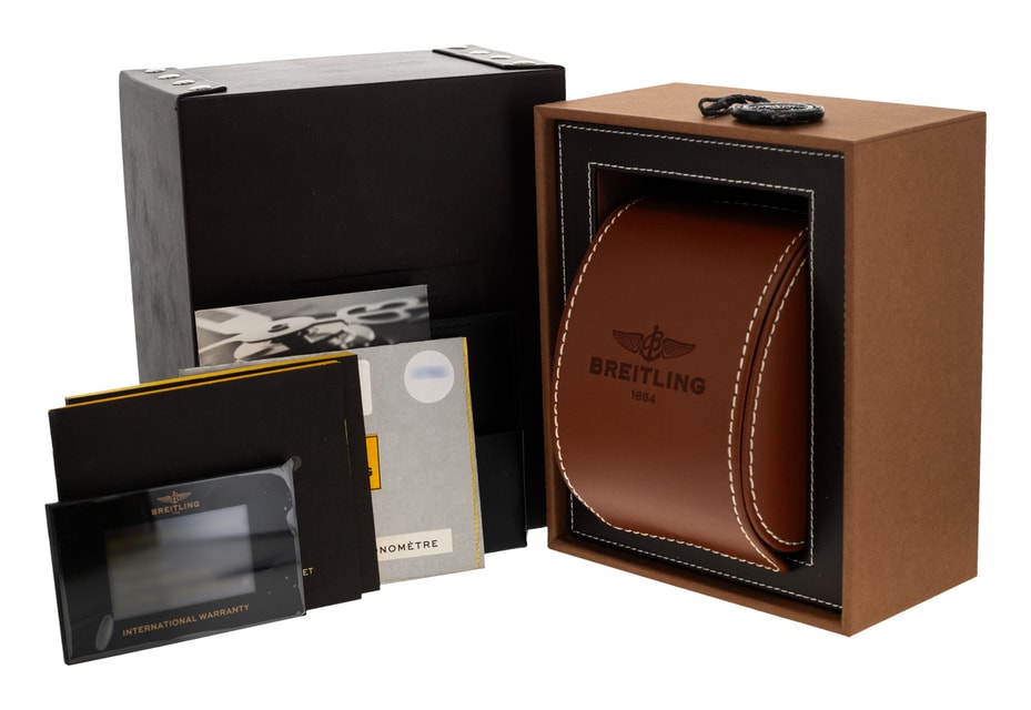 Breitling Colt Auto A13388 Image 4